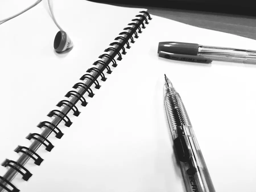 Categorias Essenciais e Obras Chave